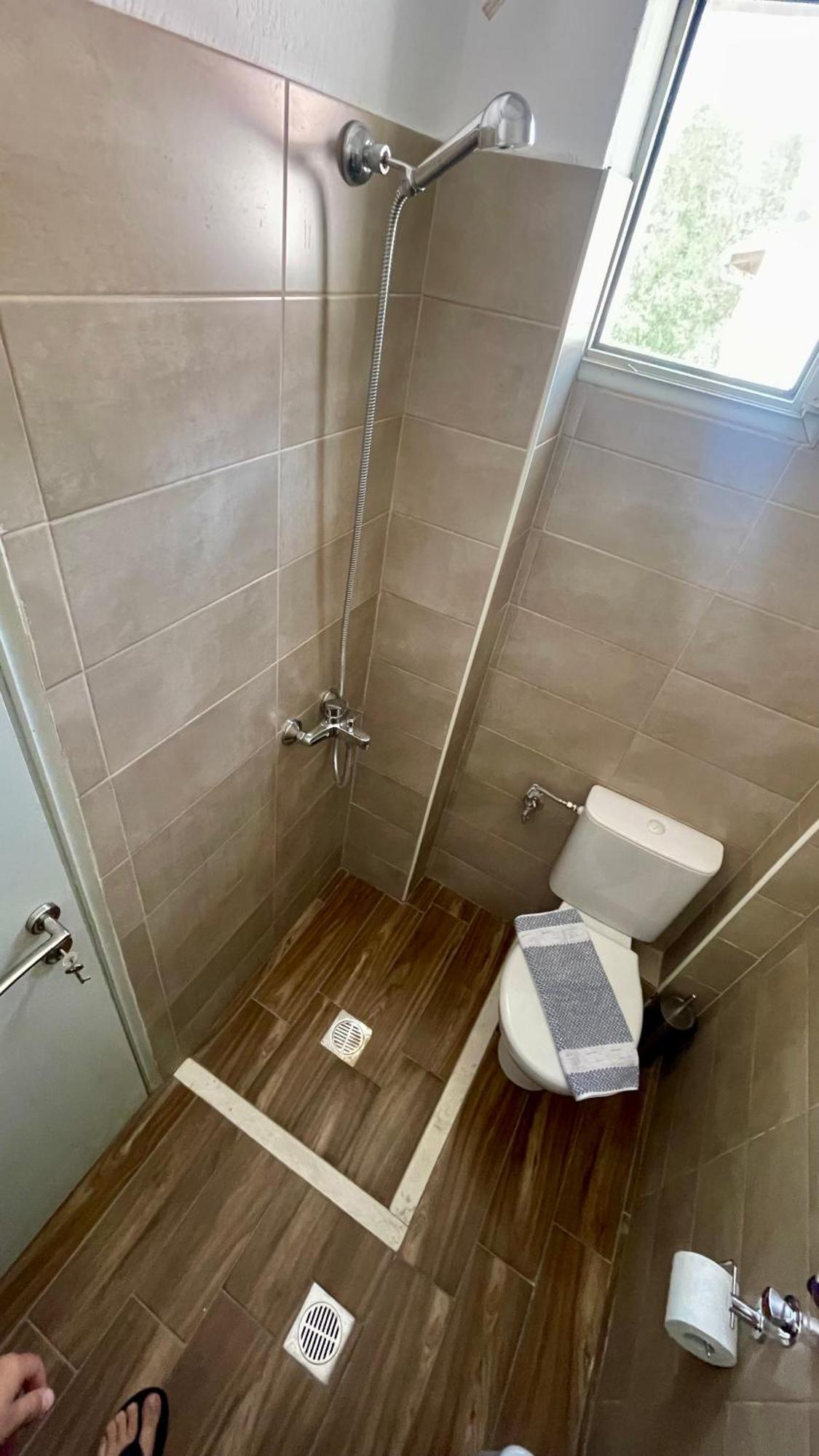 Velonis Apartments Лептокария Екстериор снимка